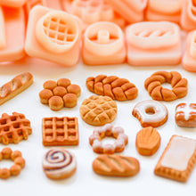 Load image into Gallery viewer, Bakery Cutters Bundle of 14 (15 Cutters)