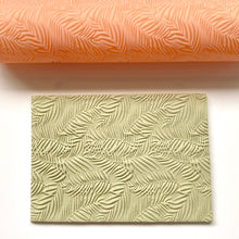 Load image into Gallery viewer, Dense Leafy Texture Roller