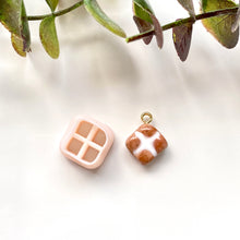 Load image into Gallery viewer, Hot Cross Bun