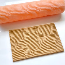 Load image into Gallery viewer, Sand Ripple Texture Roller