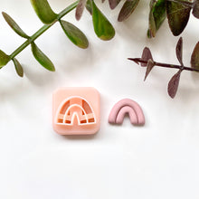 Load image into Gallery viewer, Arch Stud Extruded Dupe