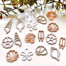 Load image into Gallery viewer, Spiral Shell Outline