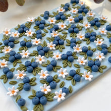 Load image into Gallery viewer, Blueberry Floral Slab Course