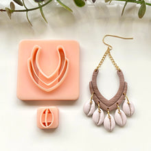 Load image into Gallery viewer, V Charm Hanger