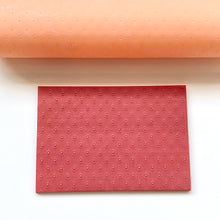 Load image into Gallery viewer, Strawberry Seeds Texture Roller