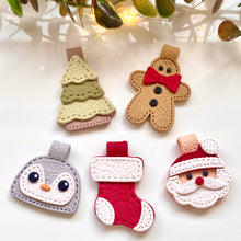 Load image into Gallery viewer, Christmas Keychain Cutters Bundle of 5 (21 Cutters)