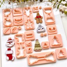 Load image into Gallery viewer, Christmas Keychain Cutters Bundle of 5 (21 Cutters)