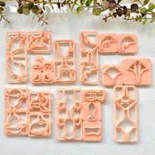 Load image into Gallery viewer, Marine Animals Stitch Keychain Cutters Bundle of 6 (21 Cutters)