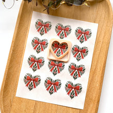 Load image into Gallery viewer, Christmas 067 Transfer (Indiv Heart Bow)