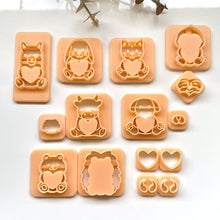 Load image into Gallery viewer, Animal Heart Cutters Bundle of 7 (15 Cutters)