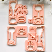 Load image into Gallery viewer, Farm Animals Keychain Cutters Bundle of 4 (14 Cutters)