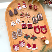 Load image into Gallery viewer, Christmas 2026 Cutters Bundle of 13 (30 Cutters)