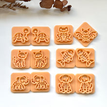 Load image into Gallery viewer, Animal Skeleton Cutters Bundle of 7 (12 Cutters)
