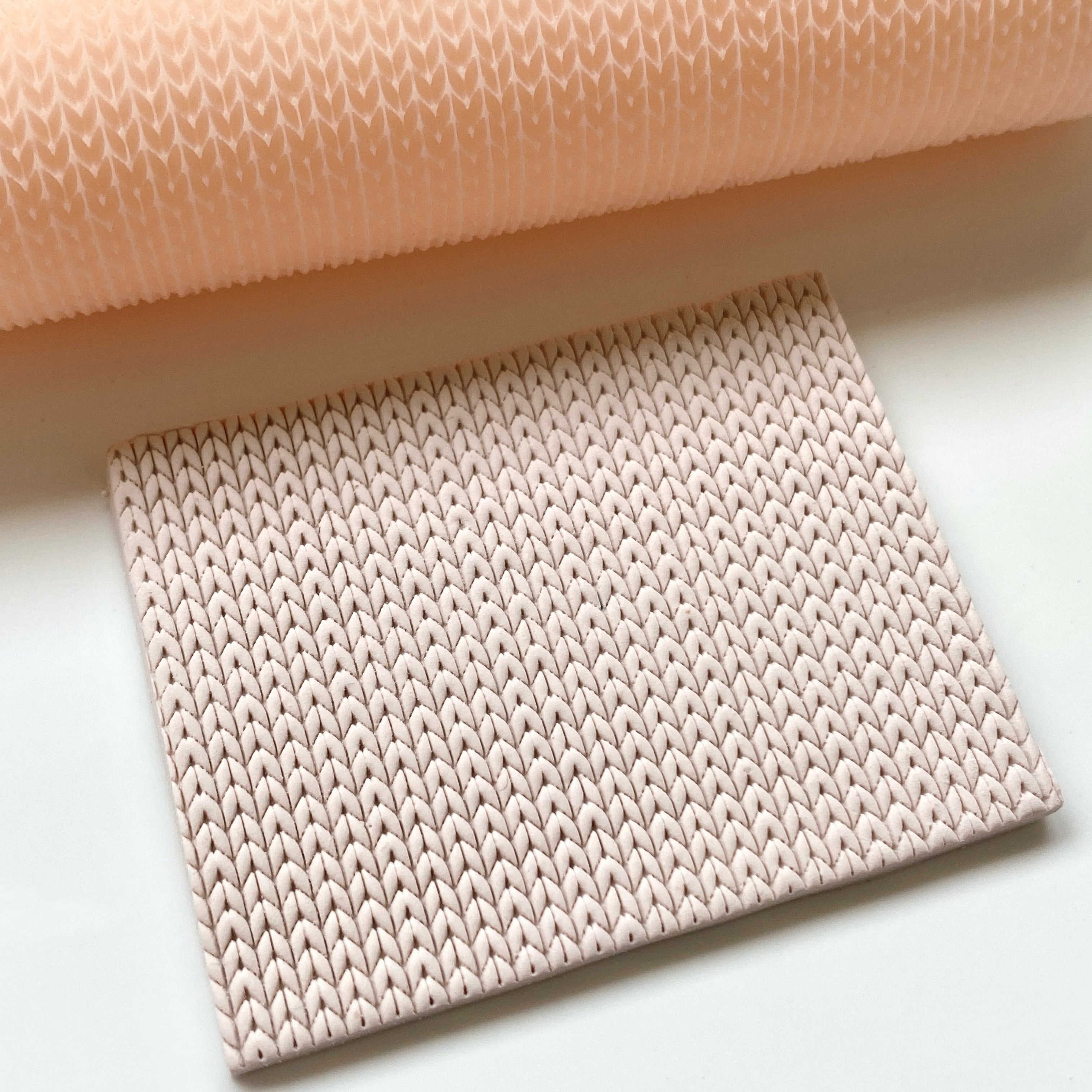 Mini Knit Texture Roller Cutterglobe