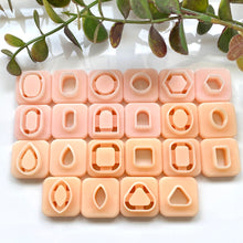 Load image into Gallery viewer, Basic Embedded Stud Cutters