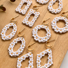 Load image into Gallery viewer, Flower Cluster Cutters Bundle of 5