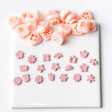 Load image into Gallery viewer, Flower H