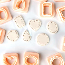 Load image into Gallery viewer, Scallop Heart Stitch