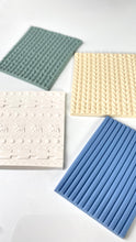Load image into Gallery viewer, Knit Texture Roller