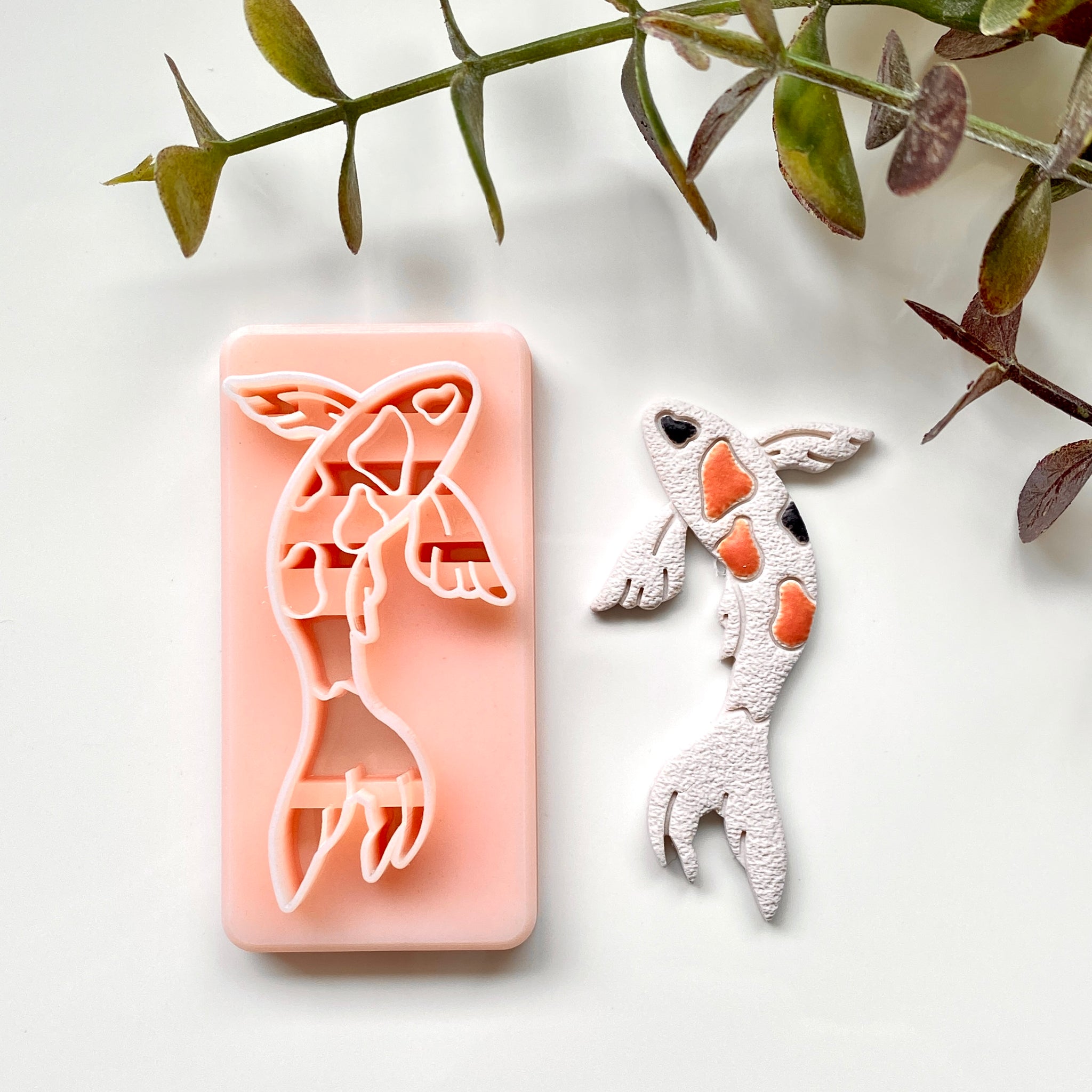 Flowy Koi Fish – Cutterglobe