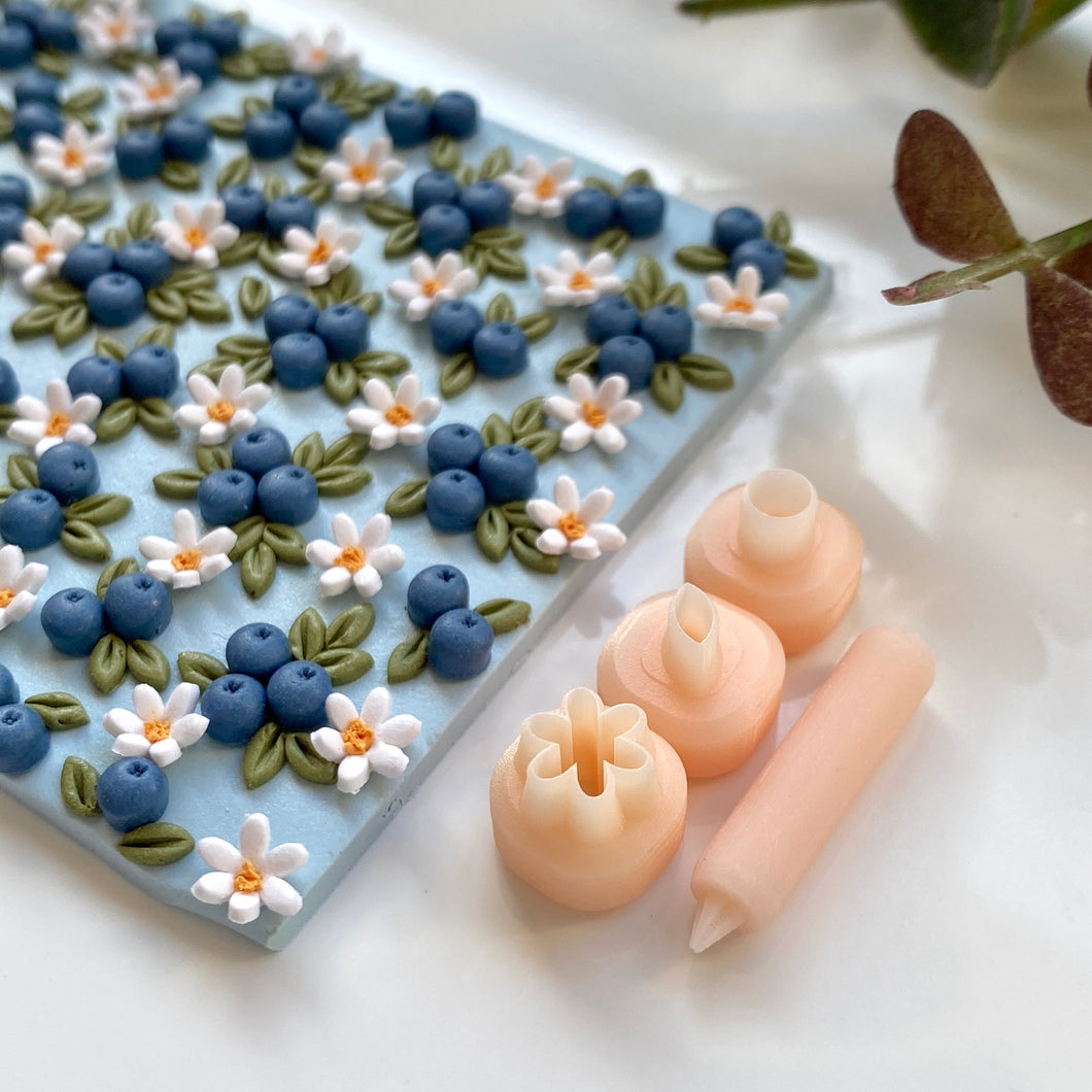 Blueberry Floral Slab Tools