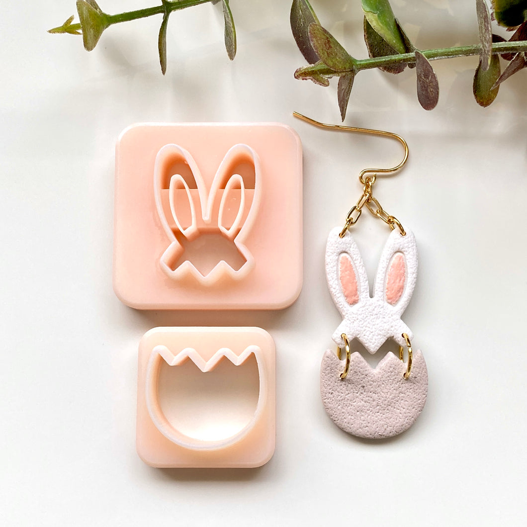 Hatching Bunny Set