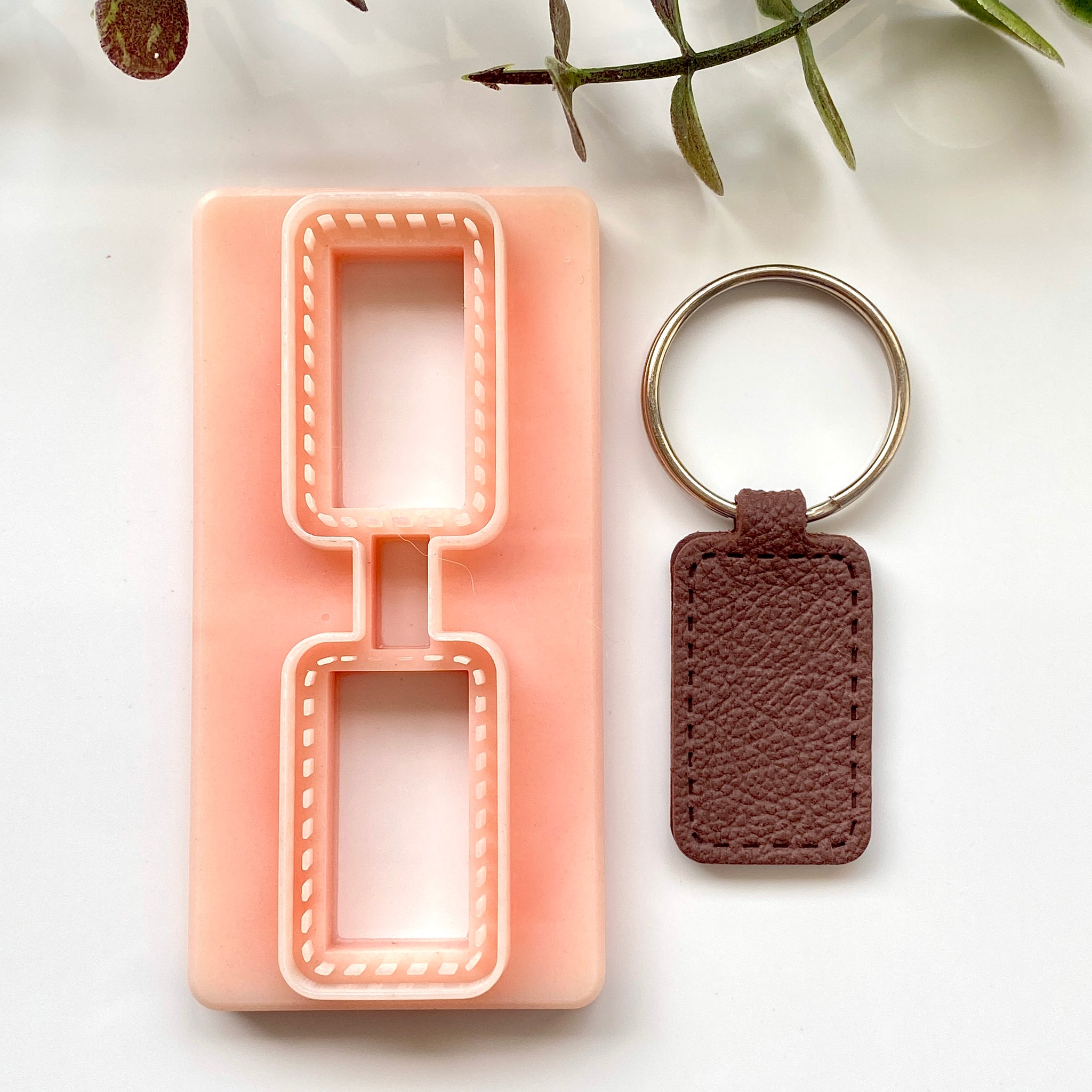 Mini Rectangular Keychain Box Rectangle Stitch Keychain โ Cutterglobe