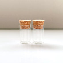 Load image into Gallery viewer, Straight Neck Little Glass Bottle (2 pcs)
