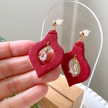 Load image into Gallery viewer, Donut Ornament Dangles
