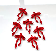 Load image into Gallery viewer, Twirl Ribbon Charm (10 pcs) | More Colors
