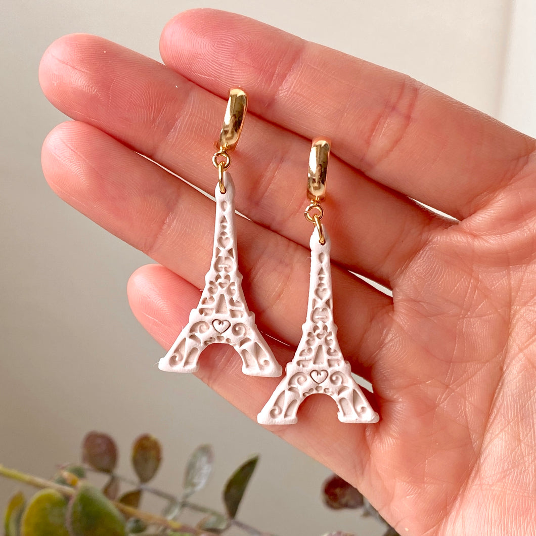 Detailed Eiffel Tower Dangles