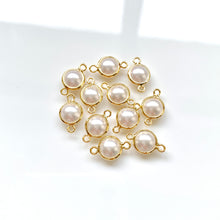 Load image into Gallery viewer, Pearl Gold Lined Connector (10 pcs)
