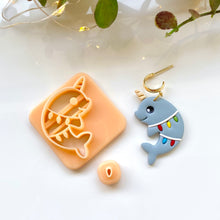 Load image into Gallery viewer, Fairy Light Narwhal
