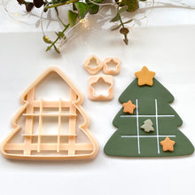 Load image into Gallery viewer, Christmas Tree TicTacToe Set
