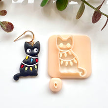Load image into Gallery viewer, Fairy Light Cat
