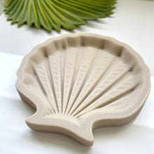 Load image into Gallery viewer, Seashell Trinket Dish 3D Printed
