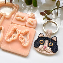 Load image into Gallery viewer, Cat Stitch Keychain Set
