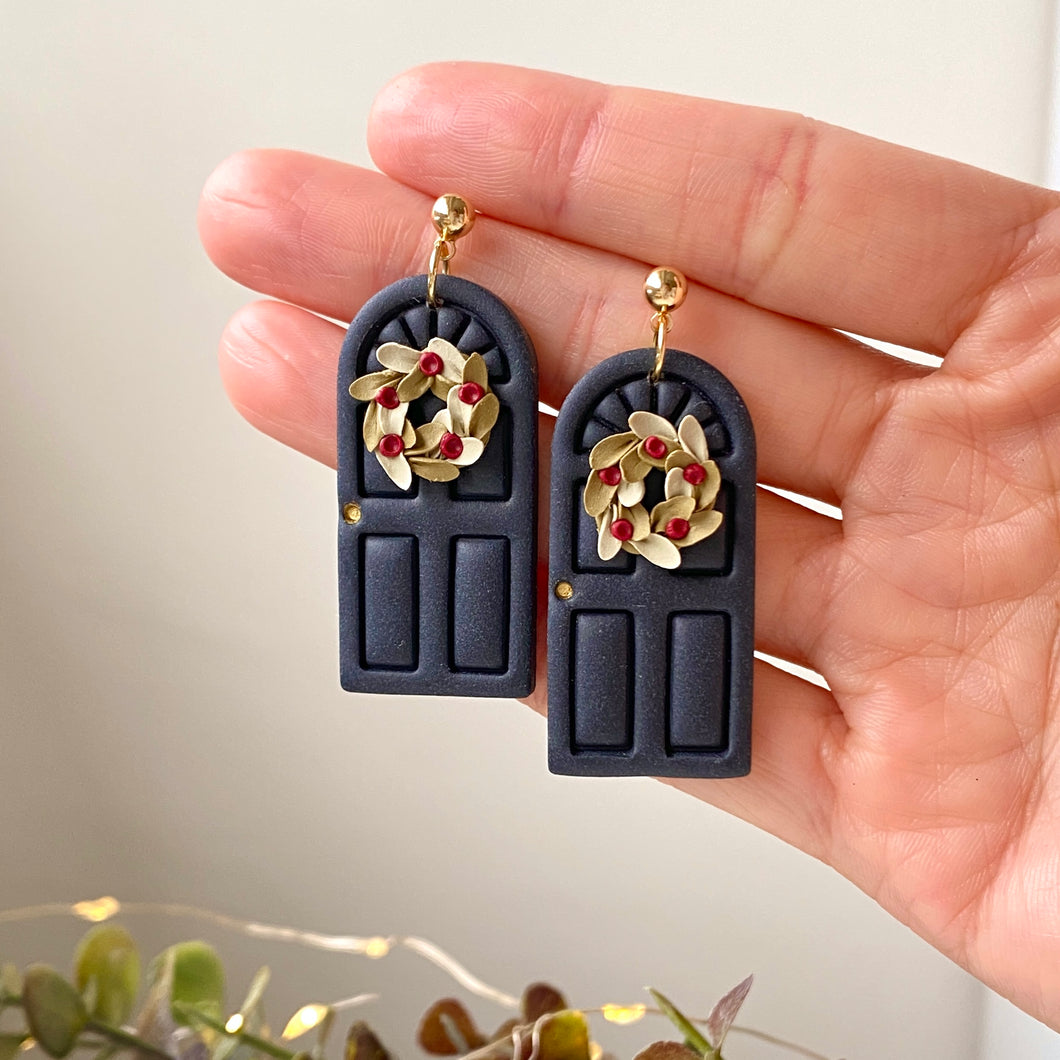 Christmas Wreath Door Dangles