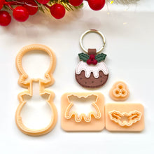 Load image into Gallery viewer, Christmas Pudding Stitch Keychain Set
