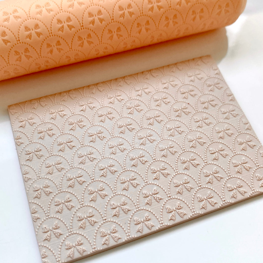 Bow Arch Texture Roller