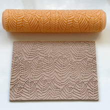 Load image into Gallery viewer, Veined Canopy Texture Roller
