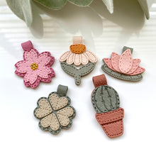 Load image into Gallery viewer, Spring 2026 Stitch Keychain Cutters Bundle of 5 (14 Cutters)
