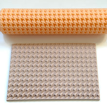 Load image into Gallery viewer, Houndstooth Texture Roller
