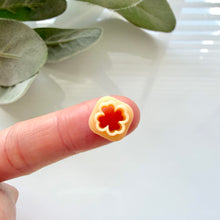 Load image into Gallery viewer, Clover (Micro)
