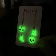 Load image into Gallery viewer, Glow-in-the-Dark Twin Halloween Dangles

