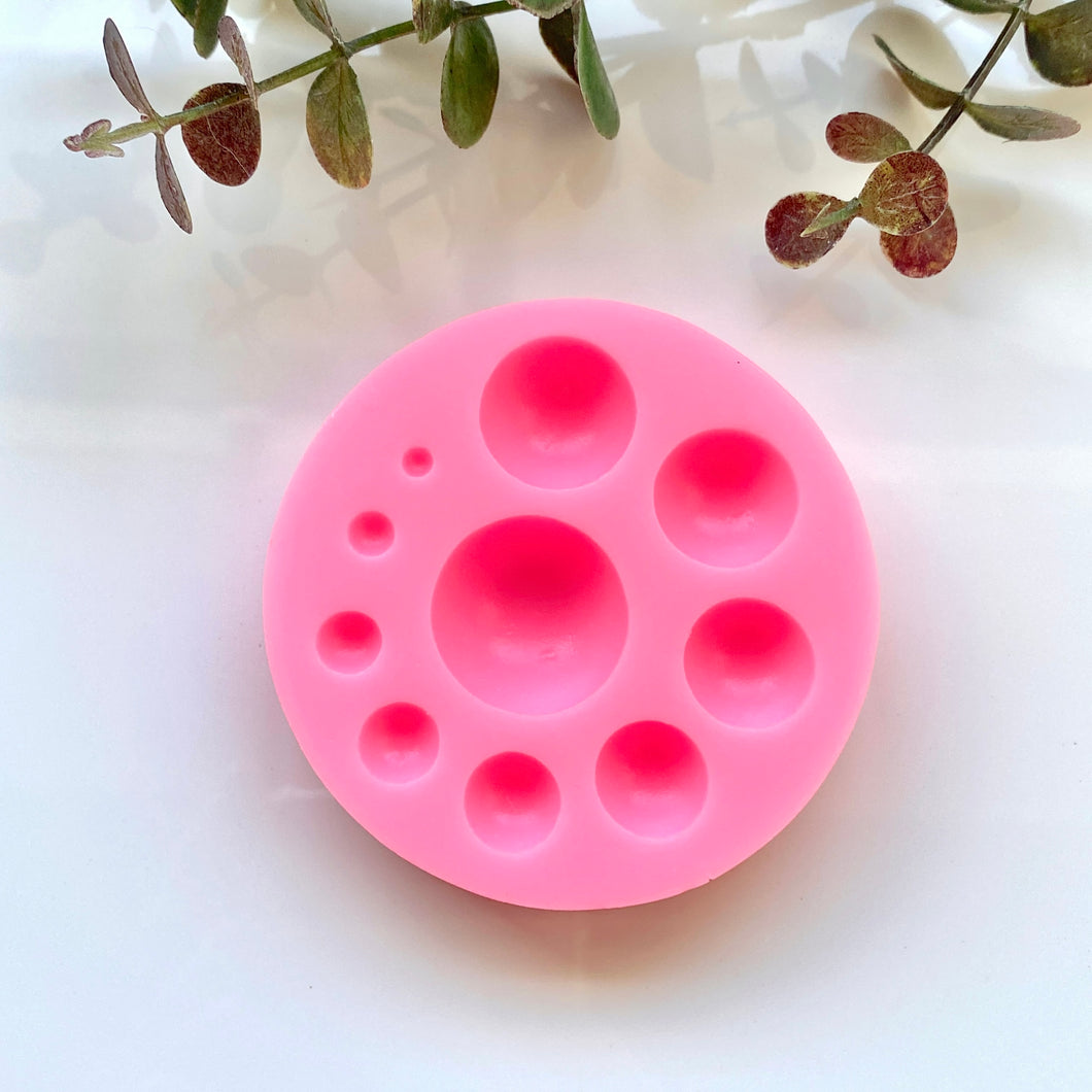 Hemisphere Mold