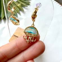 Load image into Gallery viewer, Little Jellyfish Metal Earring
