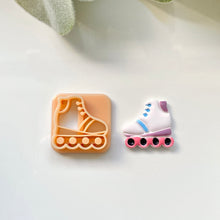 Load image into Gallery viewer, Rollerblade
