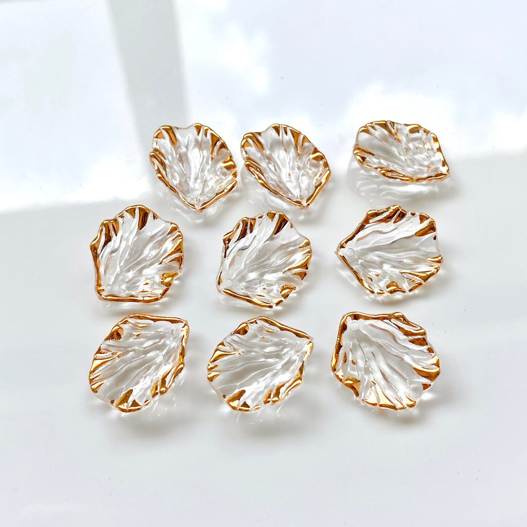 Transparent Flower Petal Charm (10 pcs)