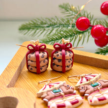 Load image into Gallery viewer, Cookie Stack Bow Dangles
